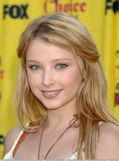 Elisabeth Harnois pictures and photos